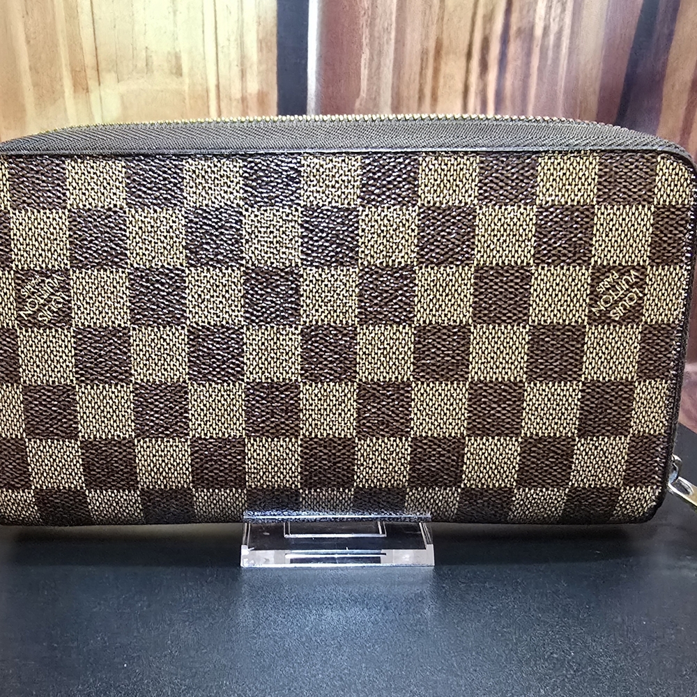 Louis Vuitton Damier Ebene XL Zippy Organizer Wallet - EUC - COA - Picture 4 of 16